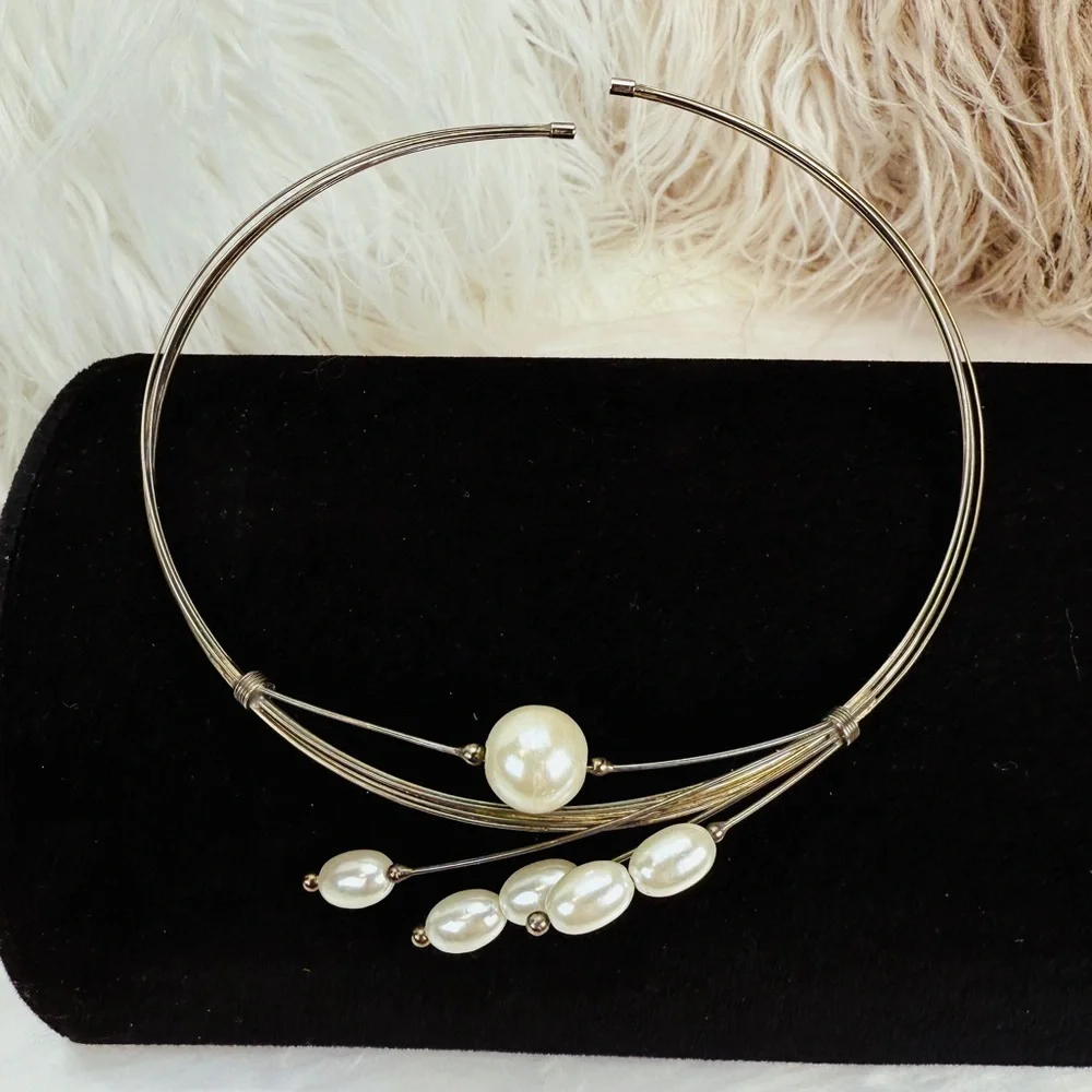 Vintage Faux Pearl Silver Tone Wire Collar Statement Necklace